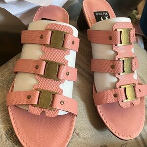 Aj Valenci Pink Sandals with Gold Accents brand new